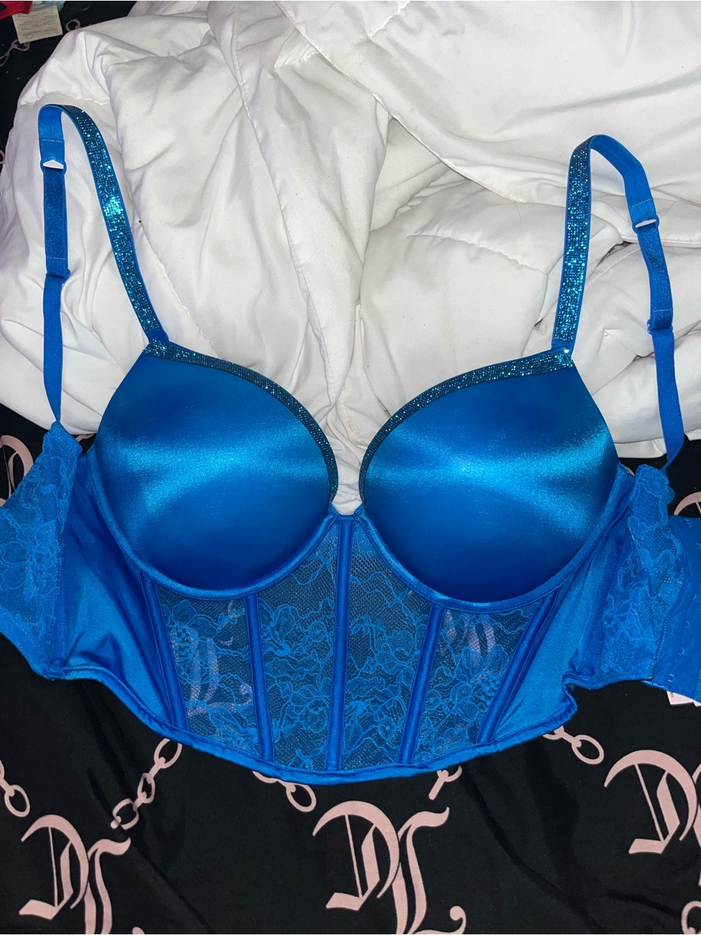 Victoria’s Secret Very Sexy Rhinestone Strap Push Up Bra Size 36D